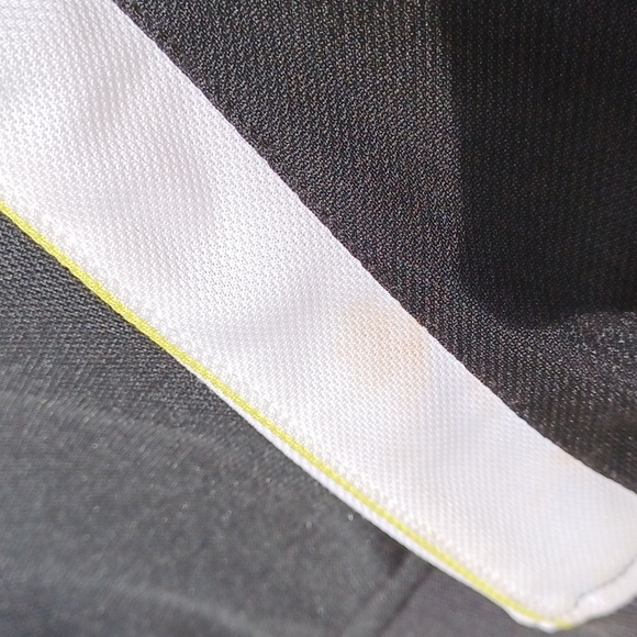 Izod jacket. - Picture 3 of 4